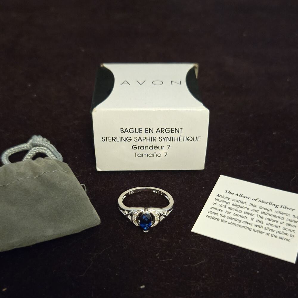 Avon 925 Sterling Silver Simulated Blue Sapphire Ring Size 7 Prong Set